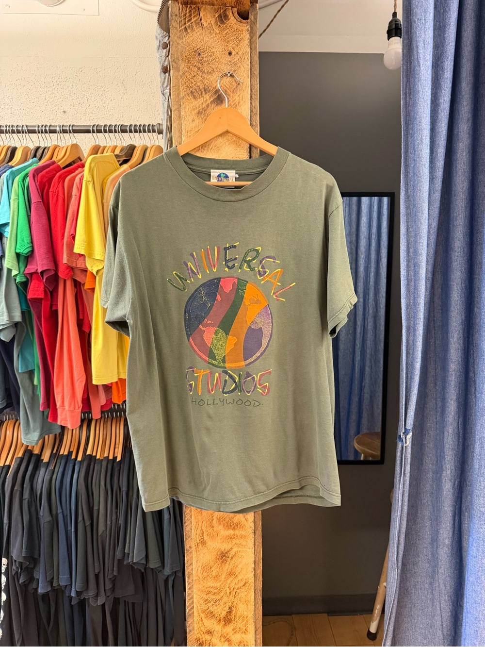 Vintage universal studios graphic t-shirt